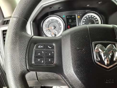 Used 2018 RAM 2500 Tradesman w/ Chrome Appearance Group AWD/4WD image 17