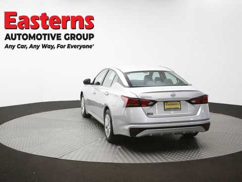 Used 2023 Nissan Altima 2.5 S FWD image 64