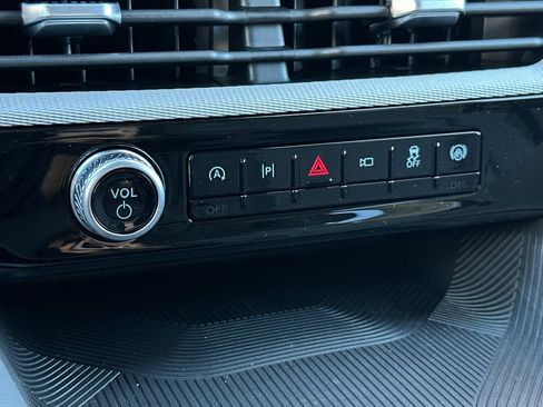 New 2026 Ford Explorer Active w/ Active Comfort Package image 21