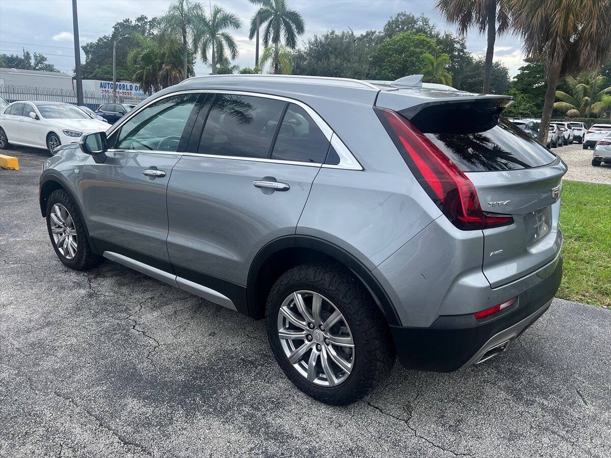 Used 2023 Cadillac XT4 Premium Luxury AWD/4WD image 7
