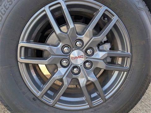 New 2026 GMC Acadia Elevation image 6