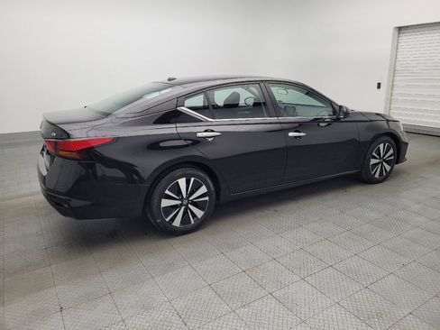Used 2022 Nissan Altima 2.5 SV image 10