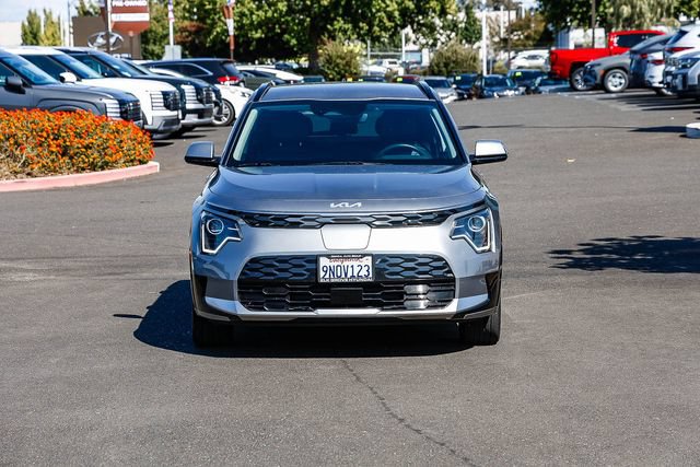 Used 2024 Kia Niro Wind FWD image 7