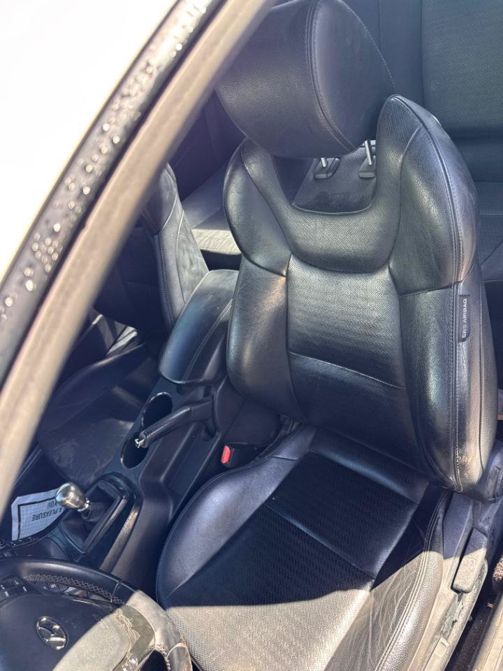 Used 2014 Hyundai Genesis 3.8 RWD image 6