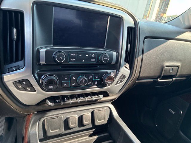 Used 2017 GMC Sierra 1500 SLT AWD/4WD image 22