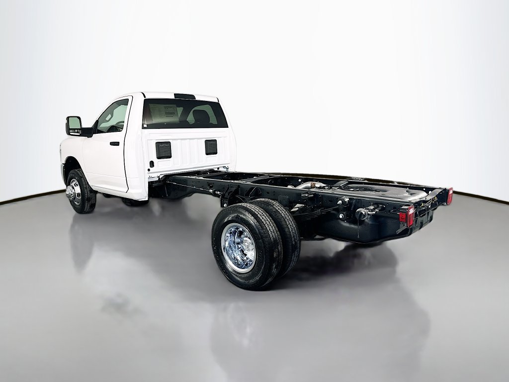 New 2026 RAM 3500 Tradesman w/ Chrome Appearance Group A RWD image 5