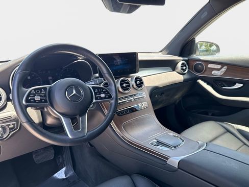 Used 2022 Mercedes-Benz GLC 300 4MATIC image 15