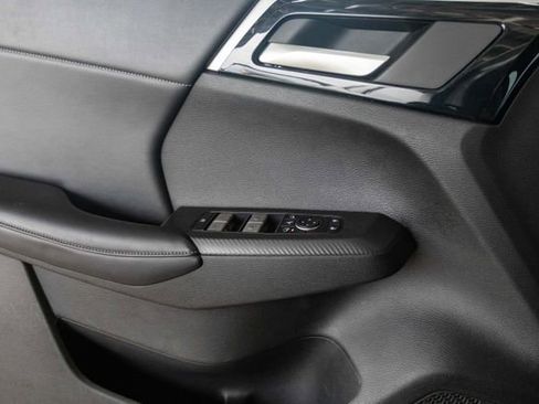 Used 2023 Mitsubishi Outlander SE image 22