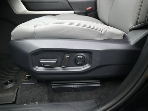New 2026 Toyota Tundra Limited AWD/4WD image 11
