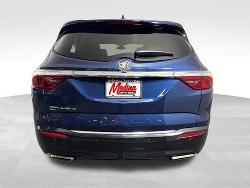 Used 2024 Buick Enclave Essence w/ Experience Buick Package AWD/4WD image 4