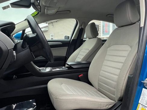 Used 2020 Ford Fusion S image 9