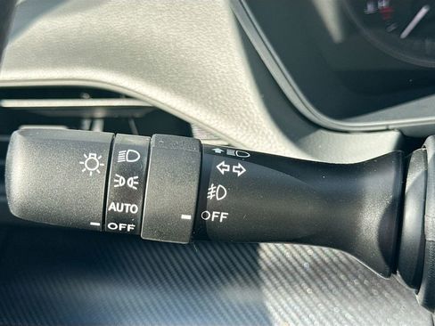 New 2026 Subaru Crosstrek 2.0i Premium image 12