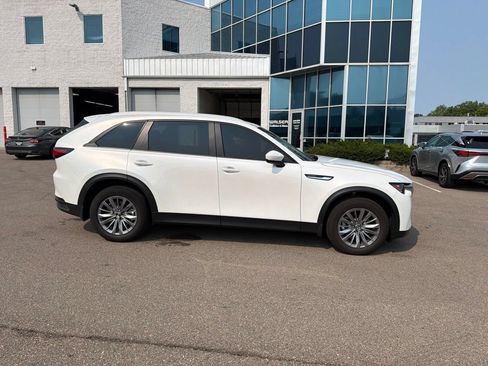 Used 2025 MAZDA CX-90 3.3 Turbo w/ Select Package AWD/4WD image 22