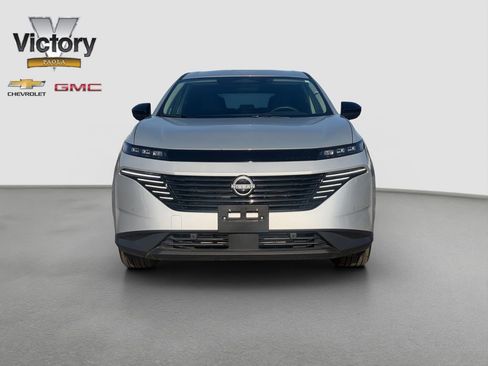 Used 2025 Nissan Murano SV FWD image 2