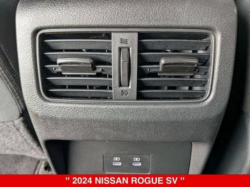 Certified 2024 Nissan Rogue SV AWD/4WD image 31