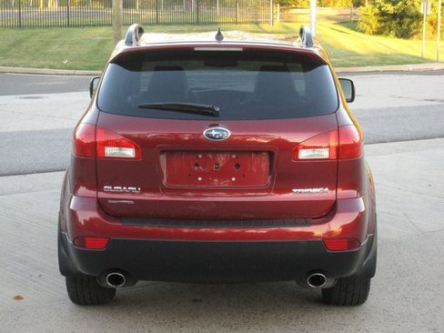 Used 2010 Subaru Tribeca Limited image 14