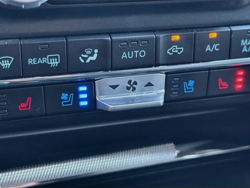 Used 2023 Ford F150 Platinum w/ Equipment Group 701A High AWD/4WD image 21
