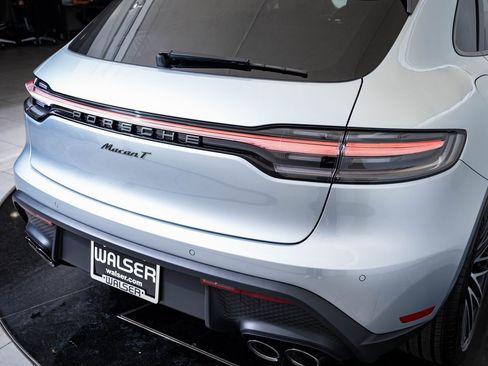 New 2026 Porsche Macan Turbo image 18