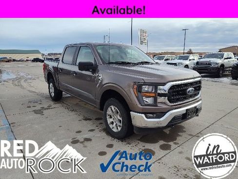Used 2023 Ford F150 XLT image 3