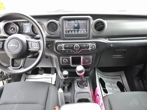 Used 2023 Jeep Gladiator Sport image 20