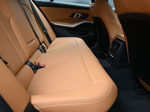 Certified 2024 BMW 330i Sedan image 22