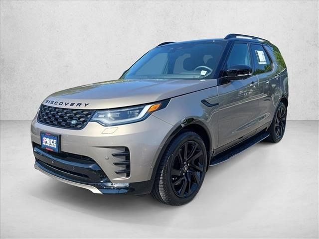 Used 2025 Land Rover Discovery Dynamic SE AWD/4WD image 1