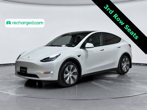 Used 2022 Tesla Model Y Long Range image 1