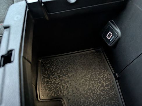 New 2026 Jeep Gladiator Rubicon w/ Steel Power Dome Hood Package AWD/4WD image 33