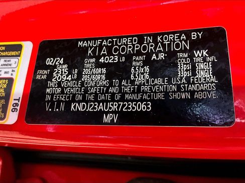Used 2024 Kia Soul LX w/ Option Group 015 FWD image 19