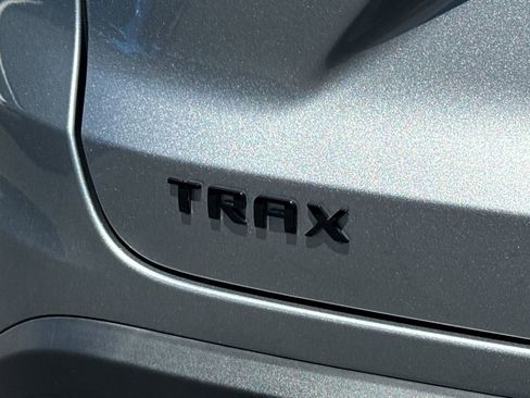 Used 2026 Chevrolet Trax RS image 10