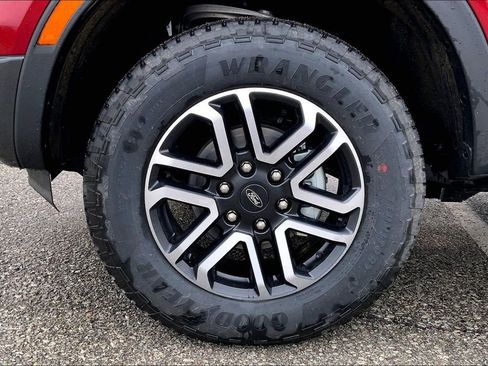 New 2026 Ford Ranger Lariat w/ Convenience Package AWD/4WD image 12