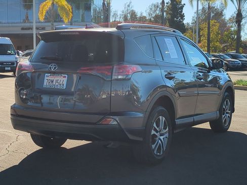Used 2016 Toyota RAV4 LE image 5
