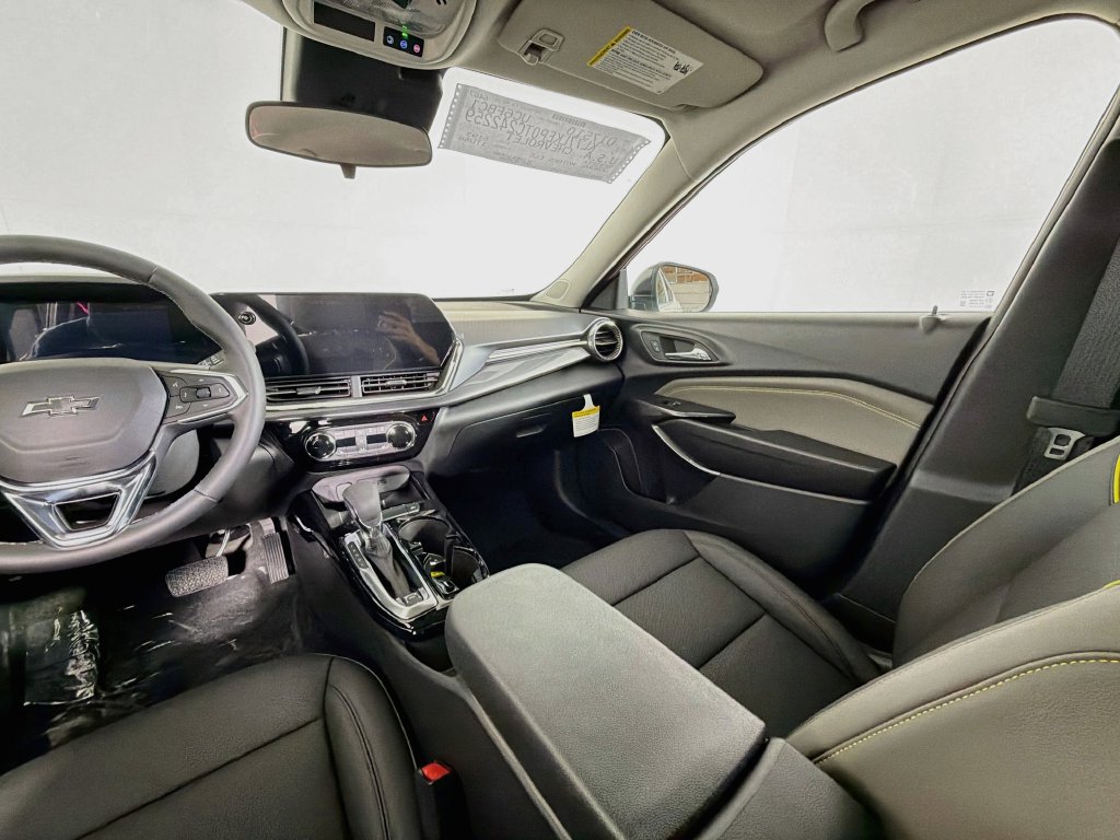 New 2026 Chevrolet Trax ACTIV w/ Driver Confidence Package FWD image 20