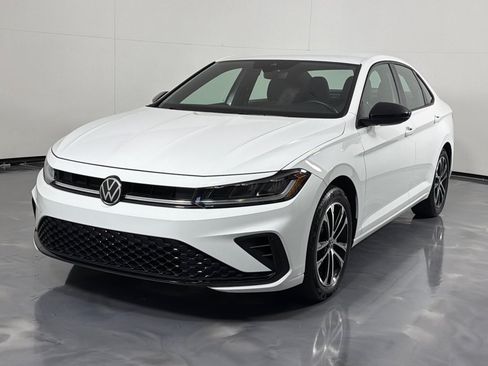 Used 2025 Volkswagen Jetta Sport FWD image 10