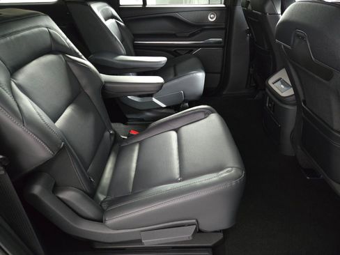 New 2026 Lincoln Navigator L Reserve w/ Jet Appearance Package image 19