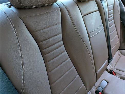 Used 2022 Mercedes-Benz E 450 4MATIC Sedan image 18