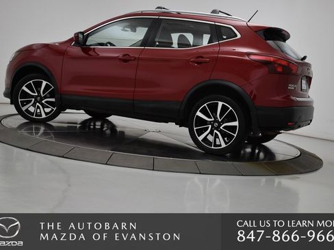 Used 2017 Nissan Rogue Sport SL w/ SL Premium Package image 6