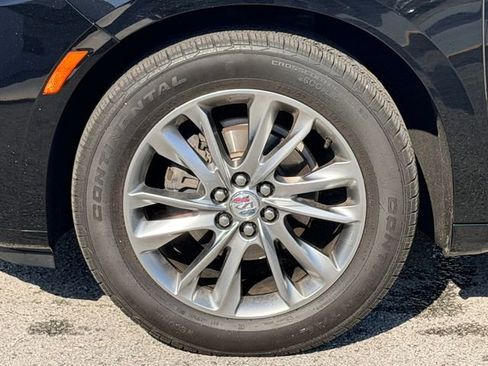 Used 2023 Buick Enclave Avenir w/ Trailering Package, 5000 lbs. image 9