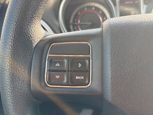 Used 2012 Dodge Journey SXT image 25