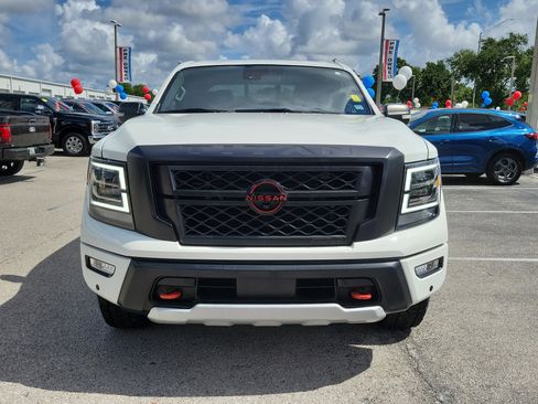 Used 2024 Nissan Titan PRO-4X w/ Pro-4x Convenience Package AWD/4WD image 2