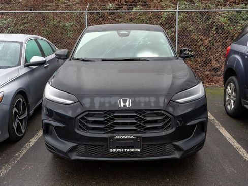 Certified 2023 Honda HR-V Sport image 2