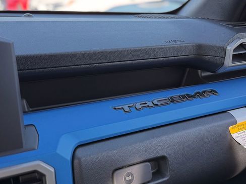 New 2025 Toyota Tacoma TRD Off-Road image 21