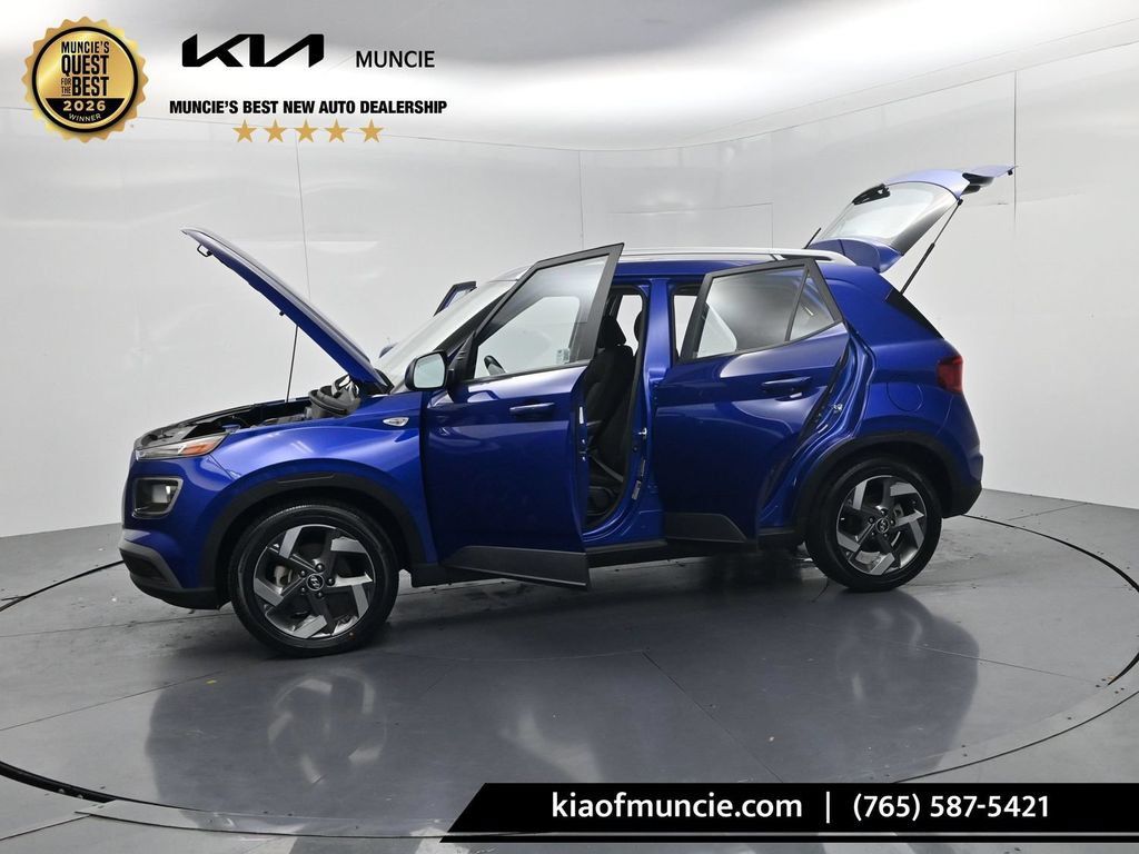 Used 2024 Hyundai Venue SEL FWD image 55