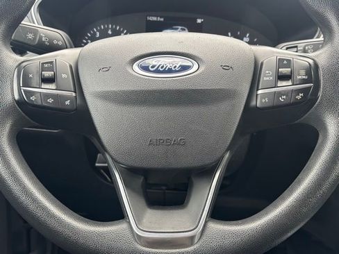 Used 2022 Ford Escape SE AWD/4WD image 15