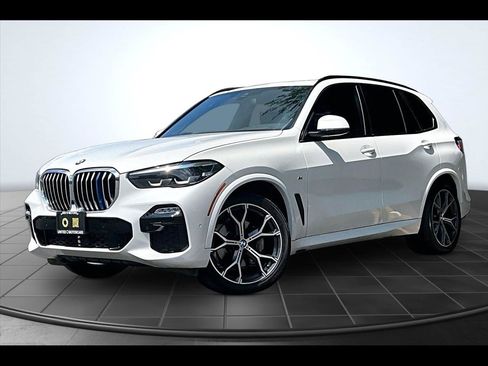 Used 2019 BMW X5 xDrive40i w/ M Sport Package AWD/4WD image 1