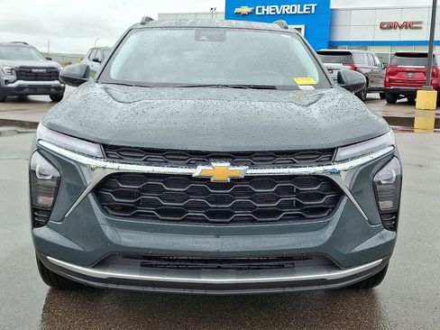 Used 2026 Chevrolet Trax LT w/ Driver Confidence Package FWD image 29