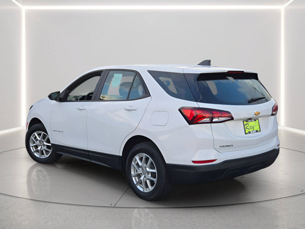 Certified 2024 Chevrolet Equinox LS FWD image 16