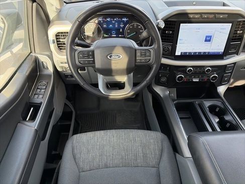 Used 2022 Ford F150 XLT w/ Equipment Group 302A High image 17