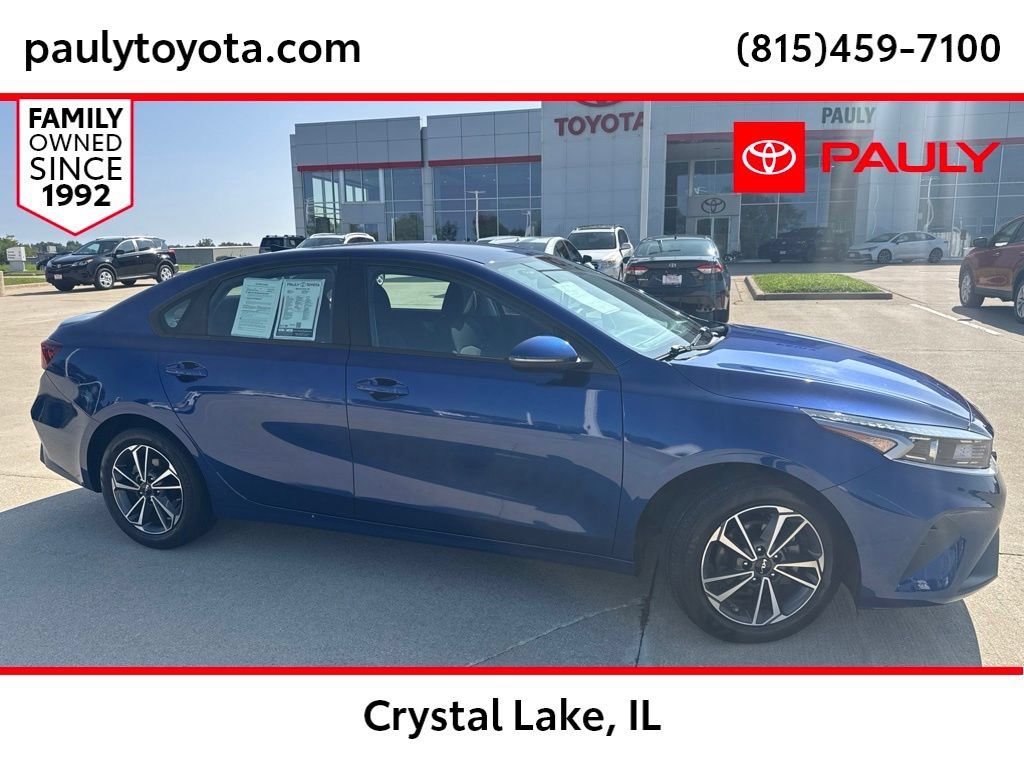 Used 2023 Kia Forte LXS w/ LXS Technology Package FWD image 1