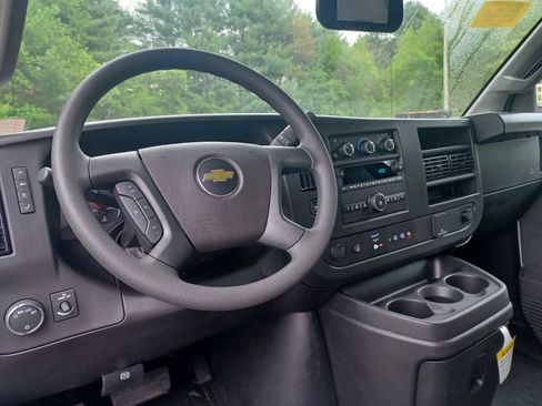New 2024 Chevrolet Express 3500 w/ Power Convenience Package image 14